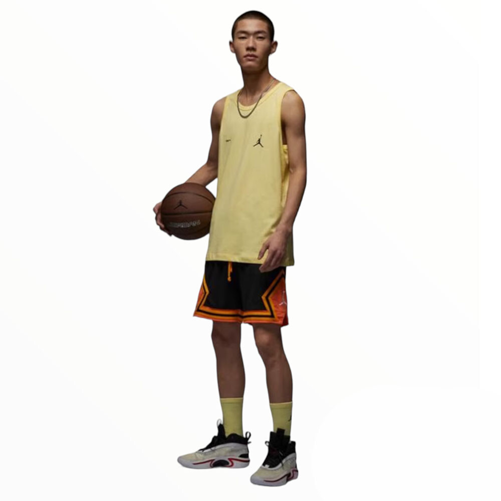 

Майка Nike Jordan, желтый