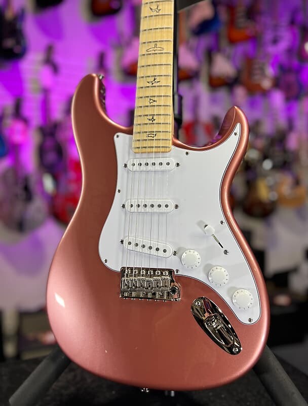 

Электрогитара PRS Silver Sky - Midnight Rose с накладкой из клена *БЕСПЛАТНЫЙ PLEK ПРИ ПОКУПКЕ* 422