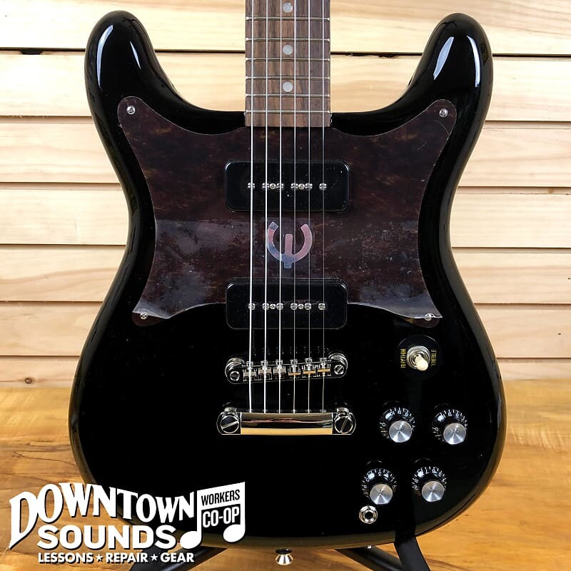 

Epiphone Wilshire P-90 - черное дерево WILSHIRE P-90S - EBONY