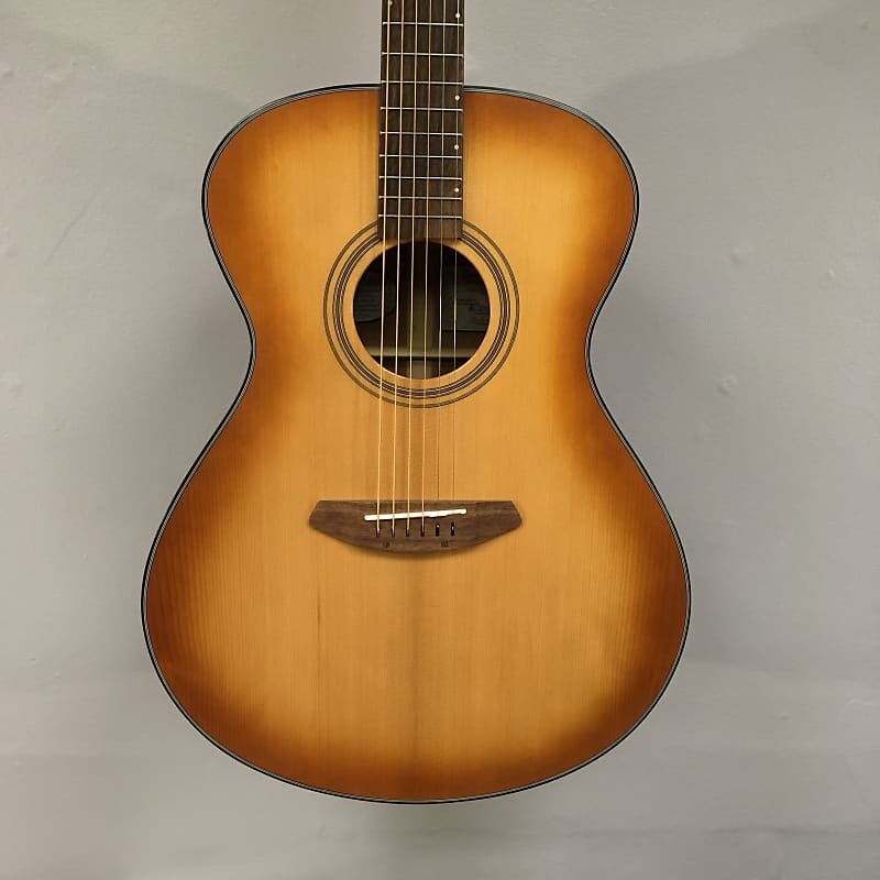 

Breedlove Signature Concerto Copper E B-Stock Signature Concerto E B-Stock