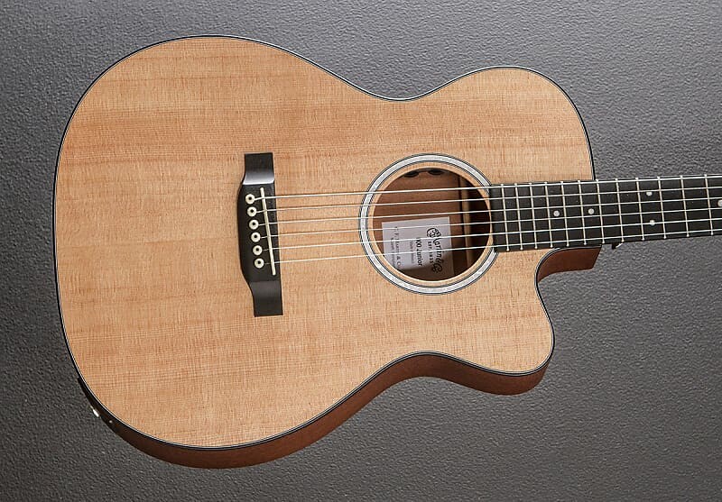 

000CJR-10E Martin