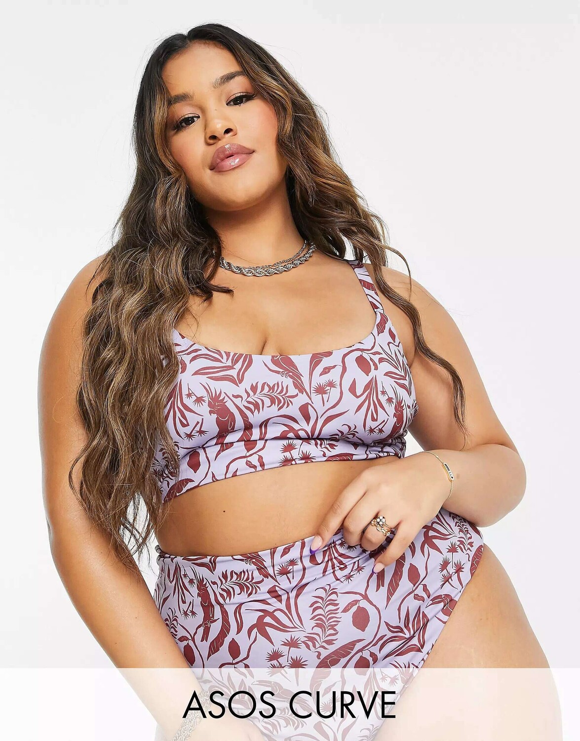 

Гладкий укороченный топ бикини с принтом джунглей ASOS DESIGN Curve