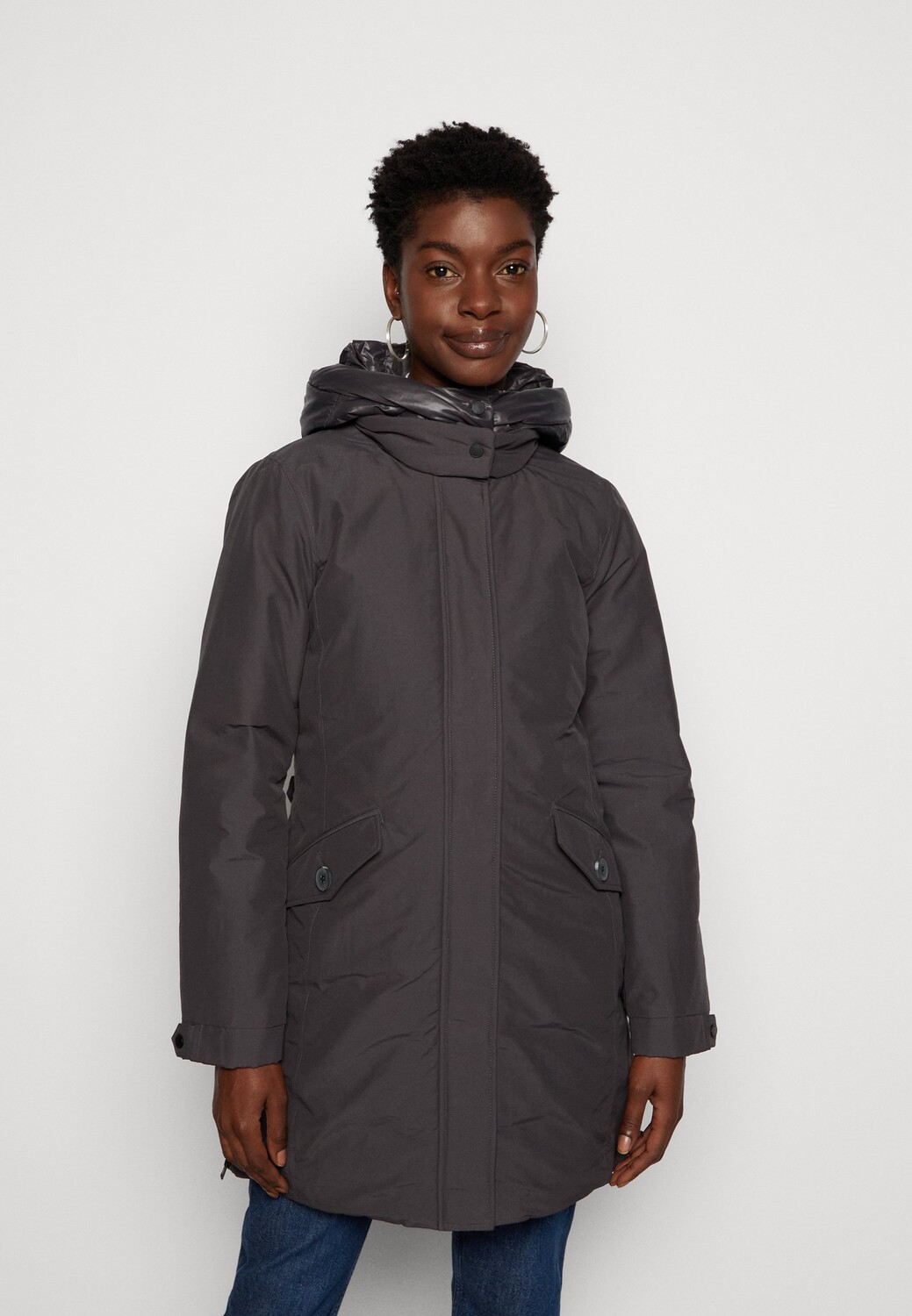 

Пуховик Esprit, антрацитовый, Черный