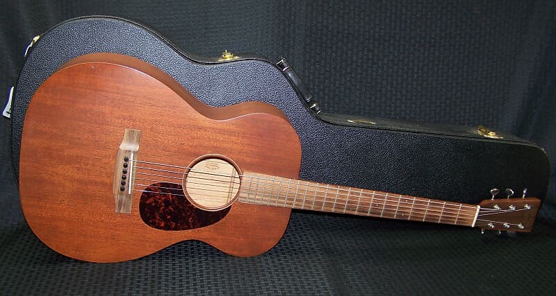 цена Martin 00-15M 2012 (новый старый запас)