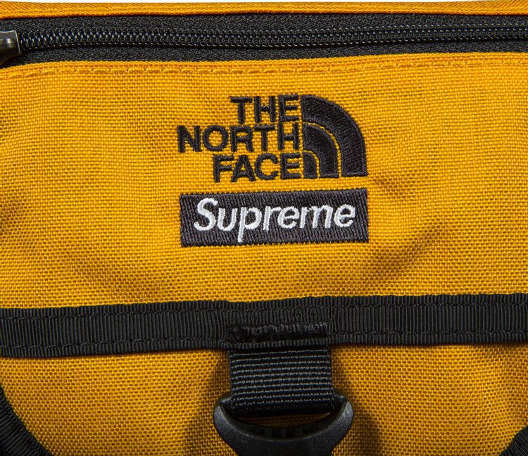 Сумка Supreme x The North Face RTG Utility Pouch Gold, золотой