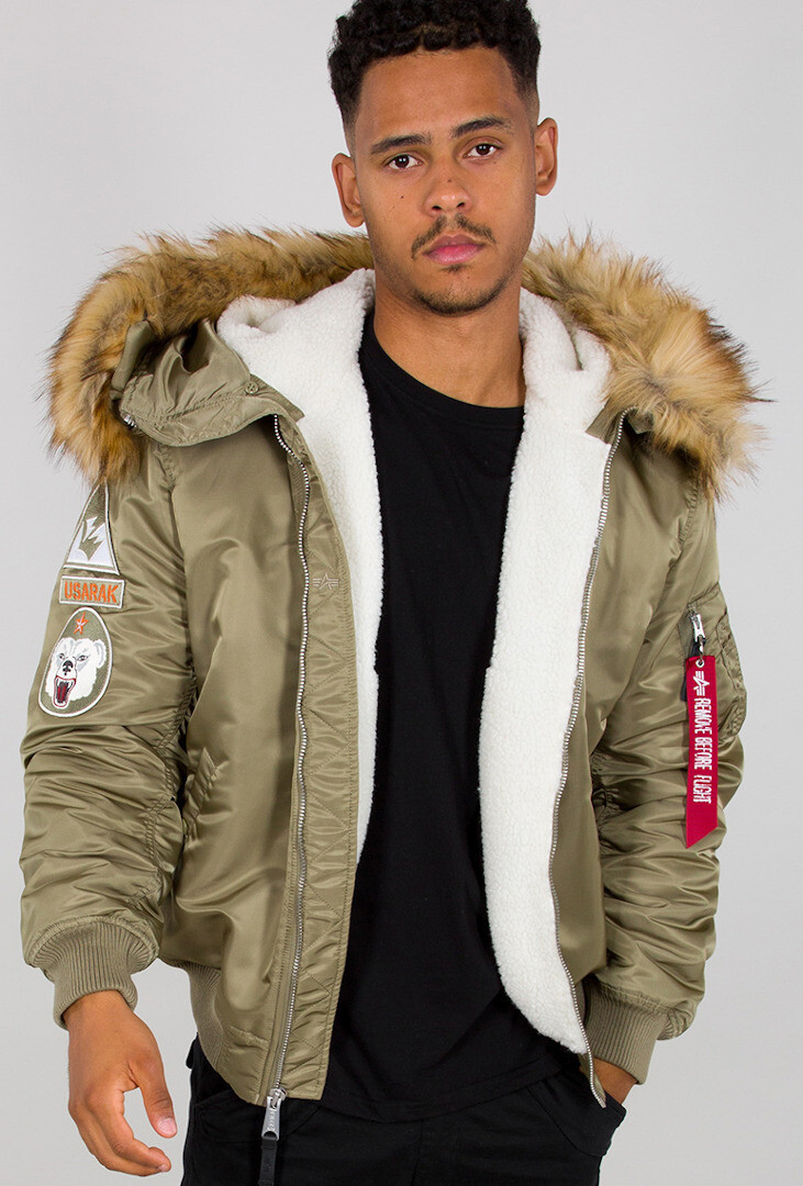 

Куртка Alpha Industries MA-1 Hooded Arctic, оливковая