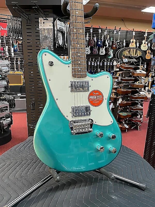 

Squier Paranormal Toronado, накладка на гриф Laurel, пергаментная накладка, Mystic Seafoam Paranormal Toronado, Laurel Fingerboard, Parchment Pickguard, Mystic Seafoam