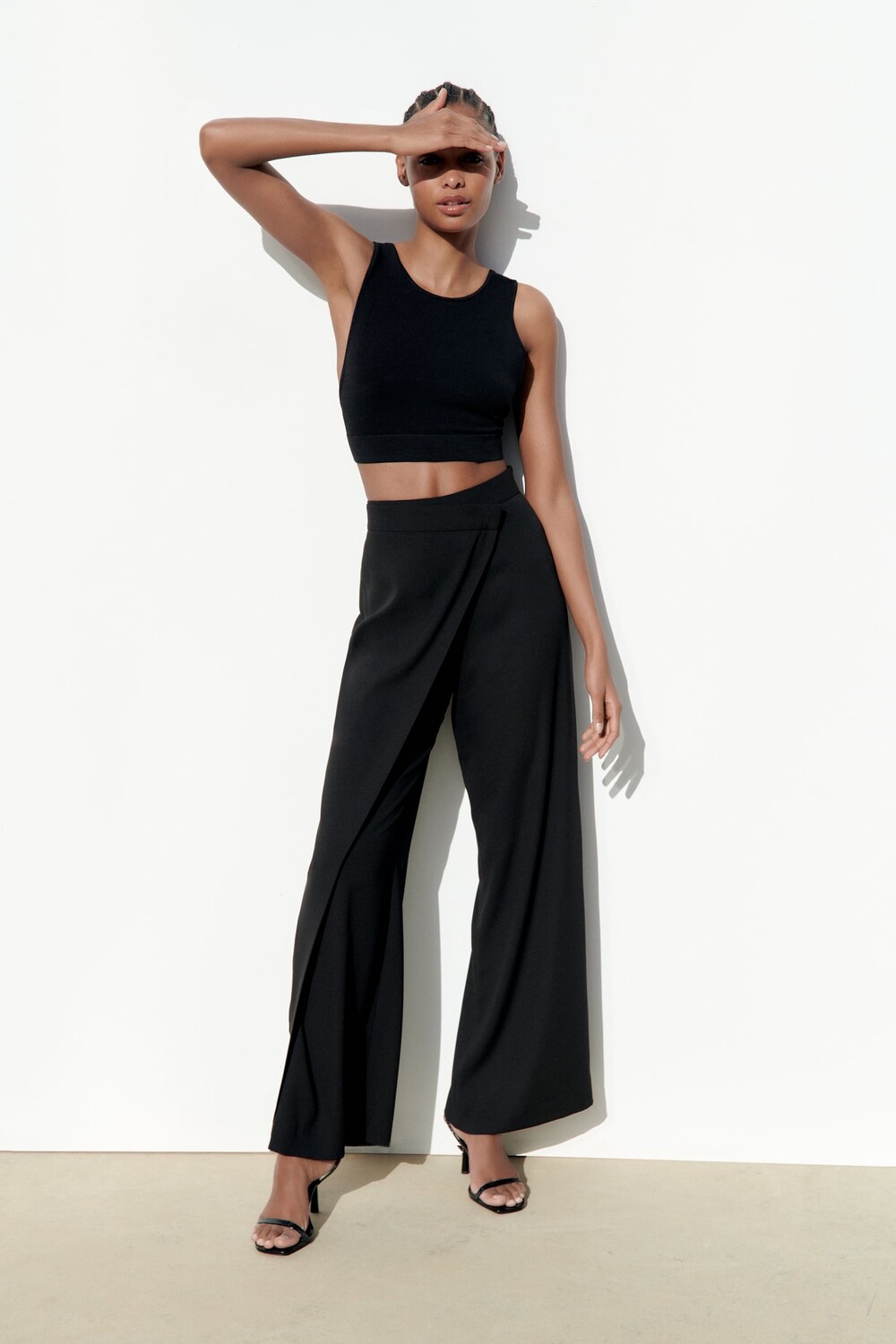 

Широкие брюки с запахом ZARA, черный