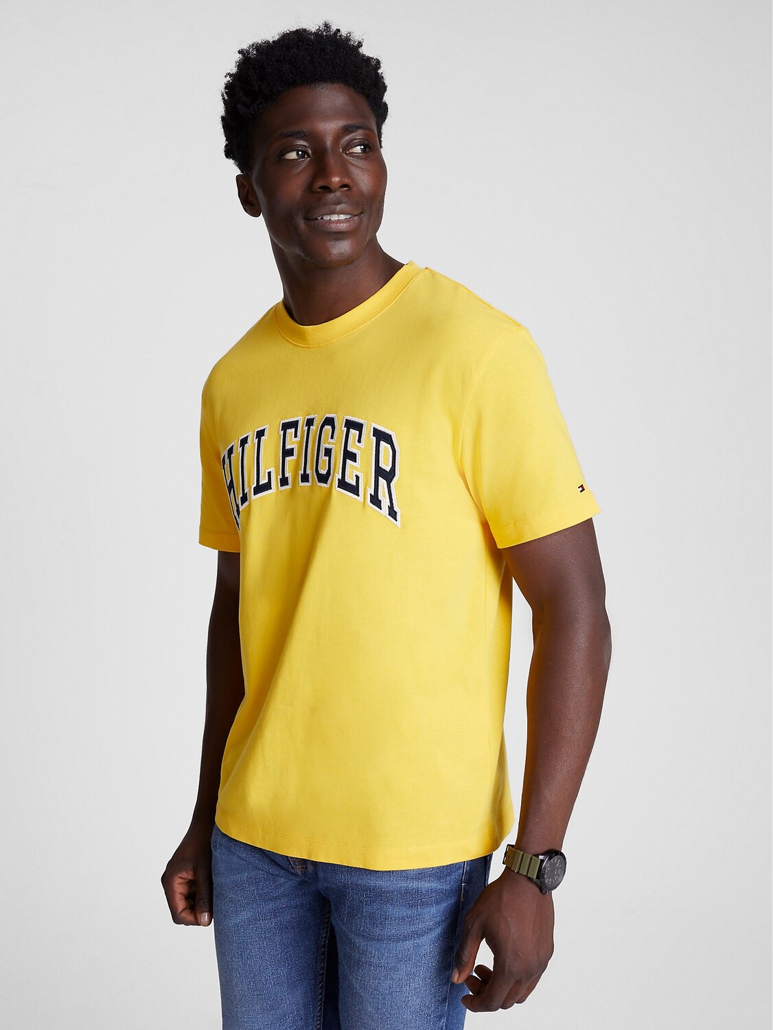 

Футболка Tommy Hilfiger Arch Logo, желтый