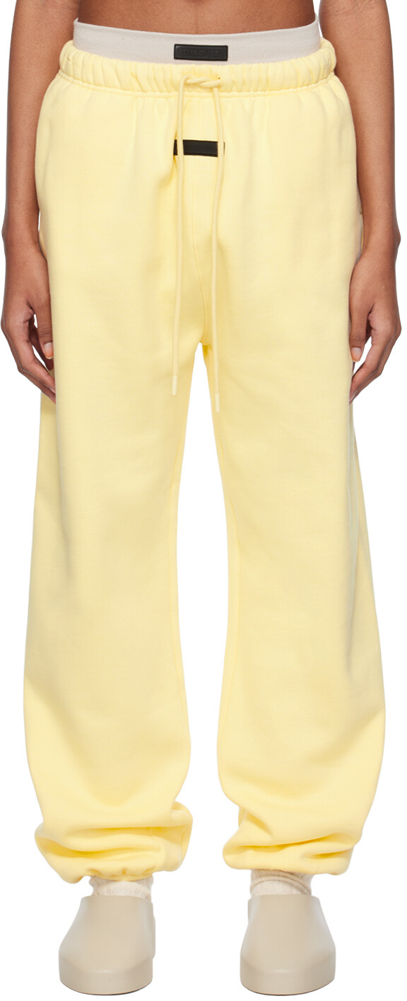

Желтые спортивные штаны на кулиске Fear Of God Essentials, цвет Garden yellow