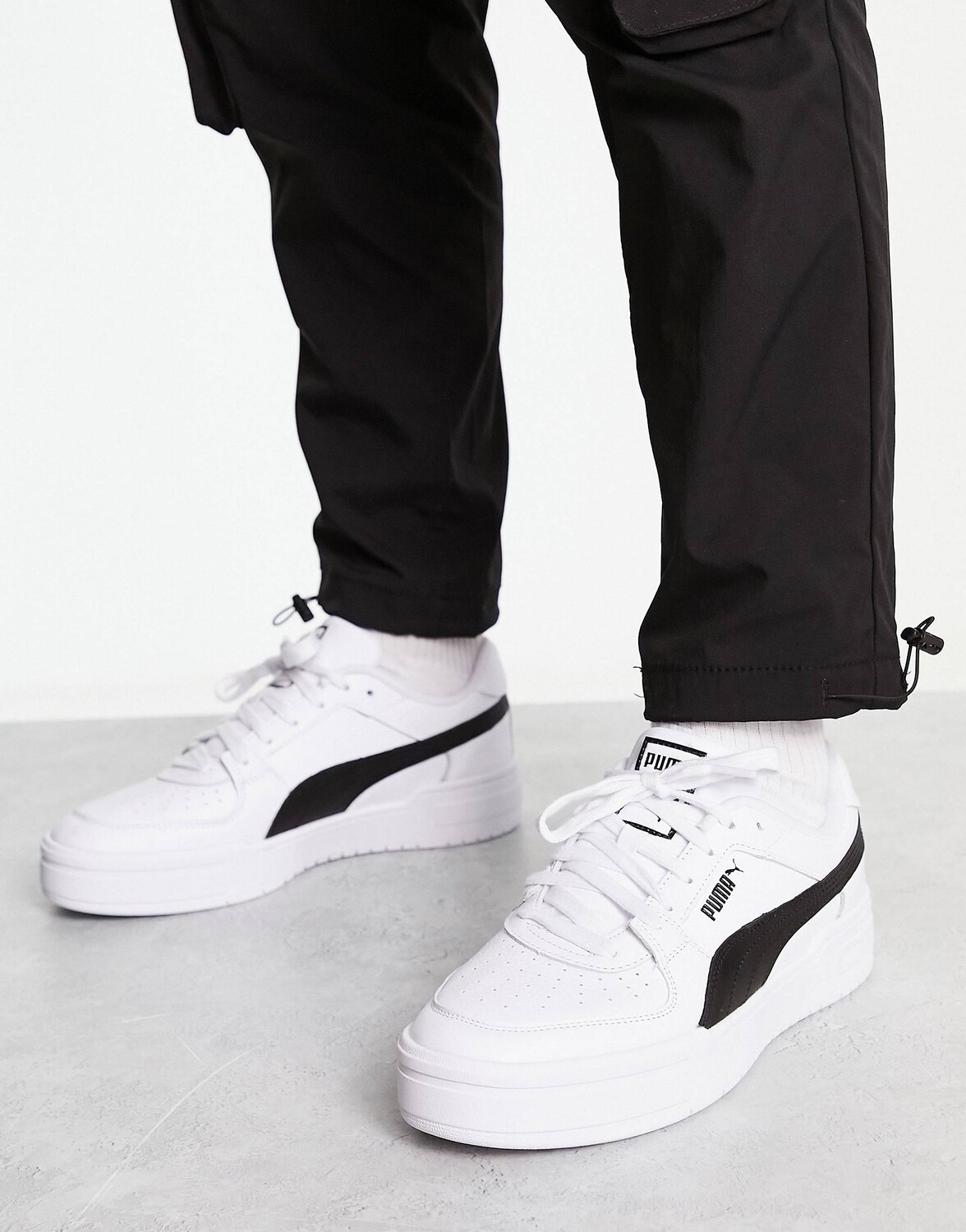 

Бело-черные кроссовки Puma CA Pro Classic, Черный