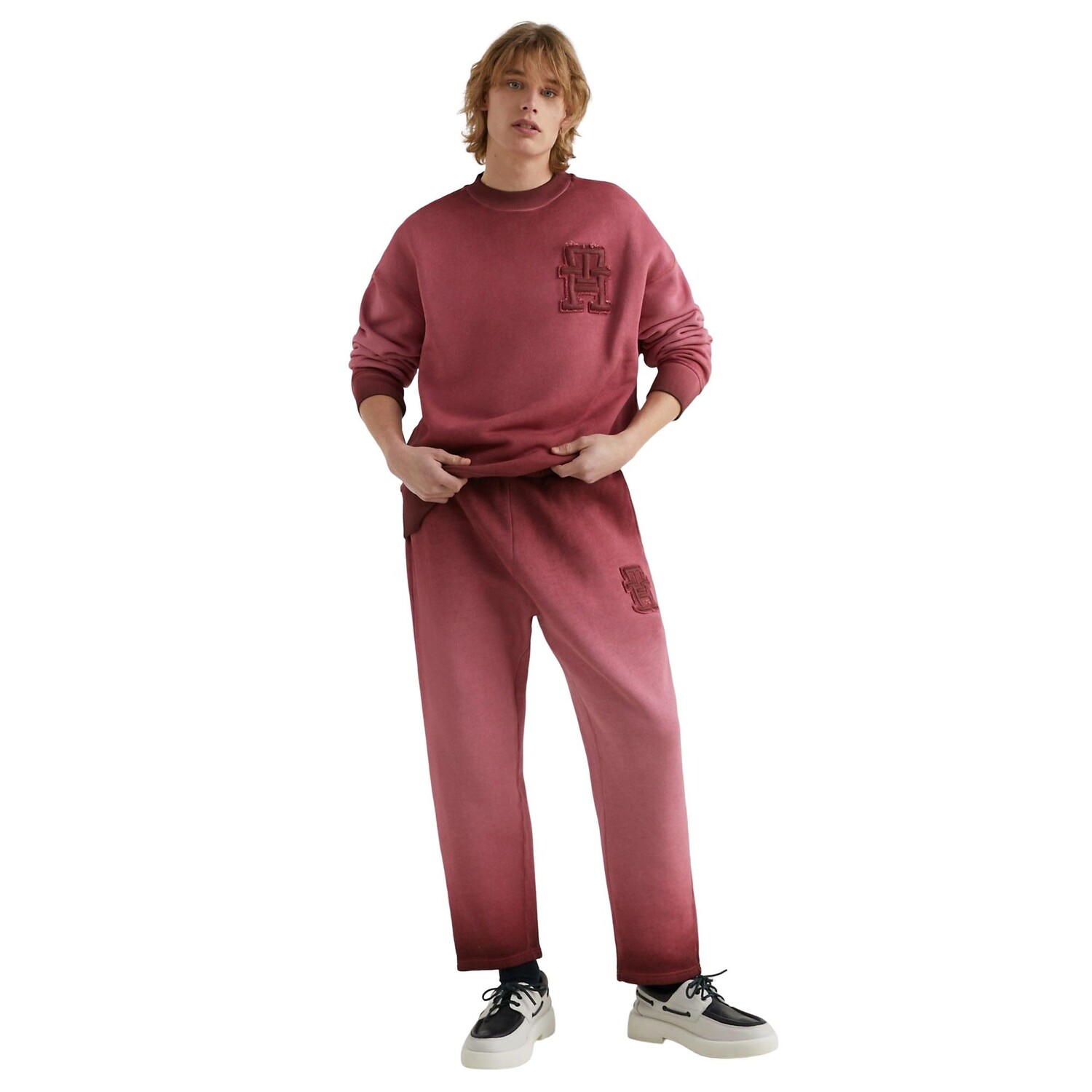 

Спортивные брюки Tommy Hilfiger Garment-dyed Monogram, розовато-красный