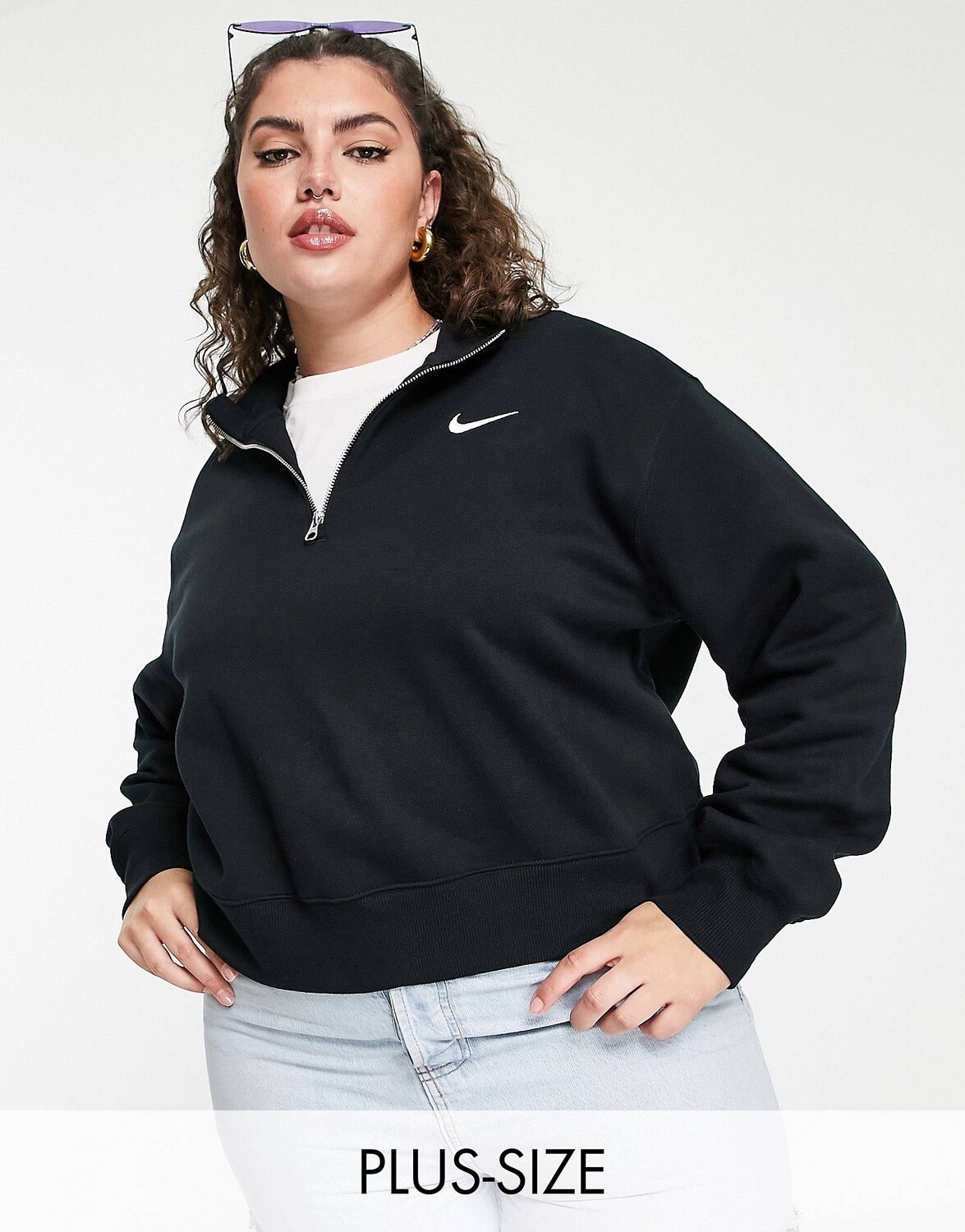 

Черный свитшот Nike Plus с короткими молниями и логотипом Nike Plus