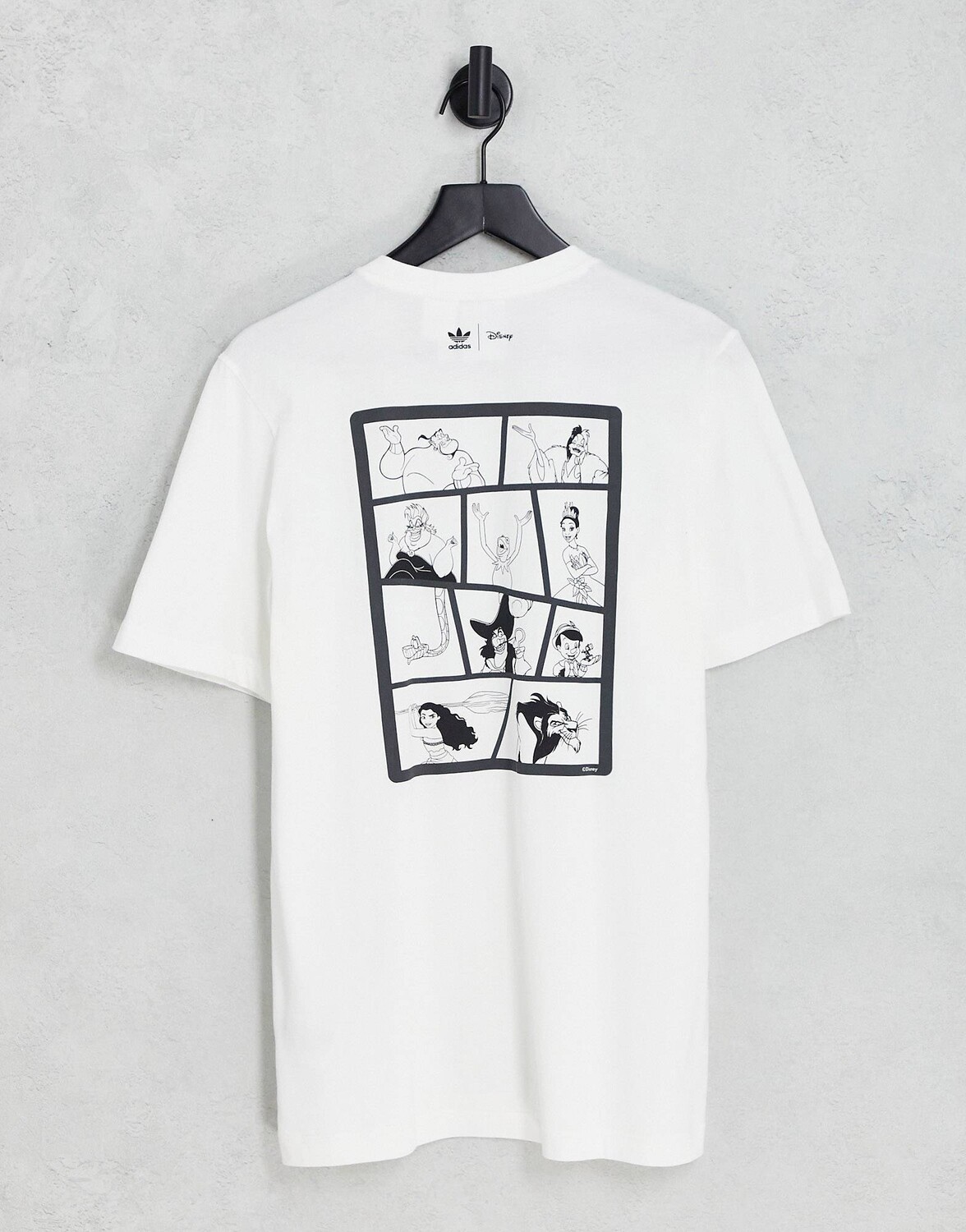 

Белая футболка adidas Originals Disney