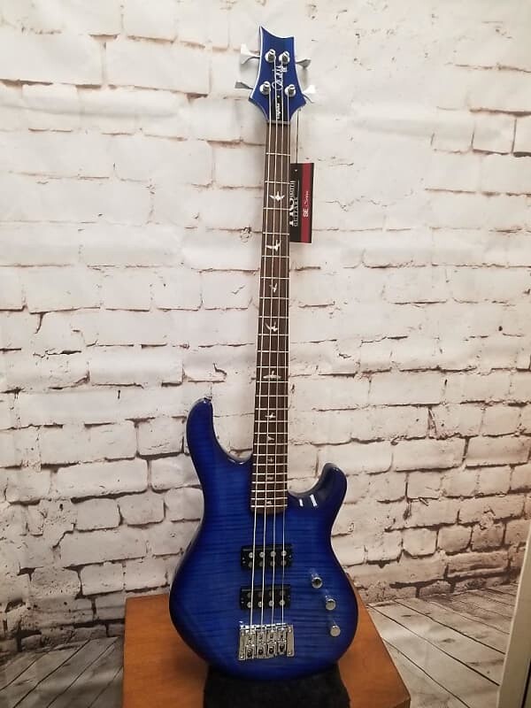 

PRS SE Kingfisher Bass 2022 — выцветшая синяя обертка вокруг взрыва