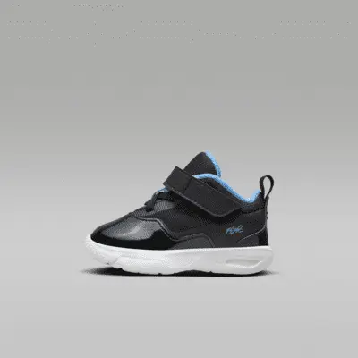 

Кроссовки Nike Stay Loyal 3, цвет Black/White/University Blue