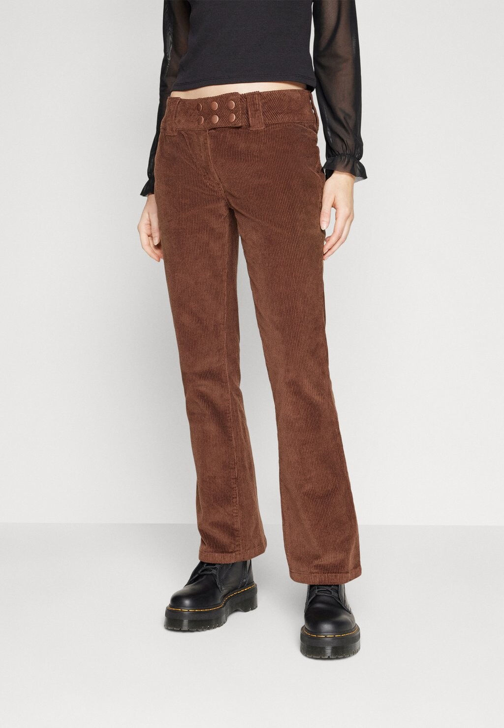 

Брюки Flare Trouser Even&Odd, коричневый