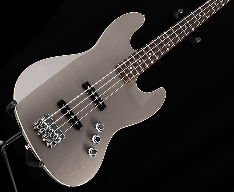 

Fender Aerodyne Special Jazz Bass Dolphin Grey