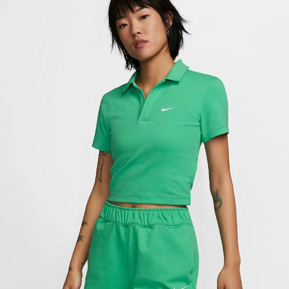

Топ Nike Sportswear Essential Women's Short-sleeve, зеленый