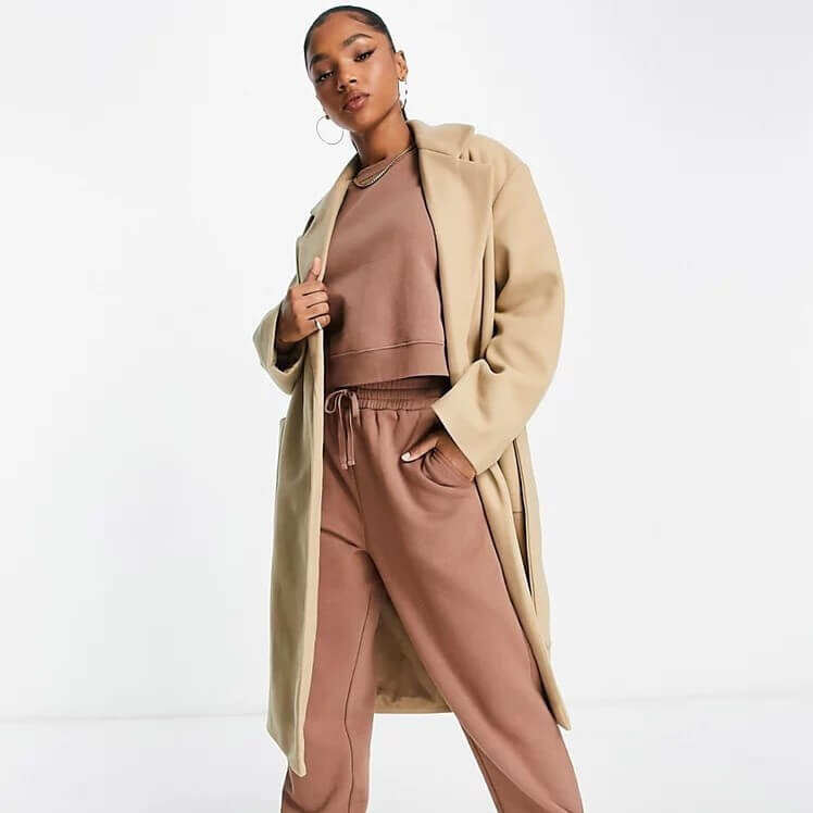 

Двубортное пальто Pull&Bear, бежевый