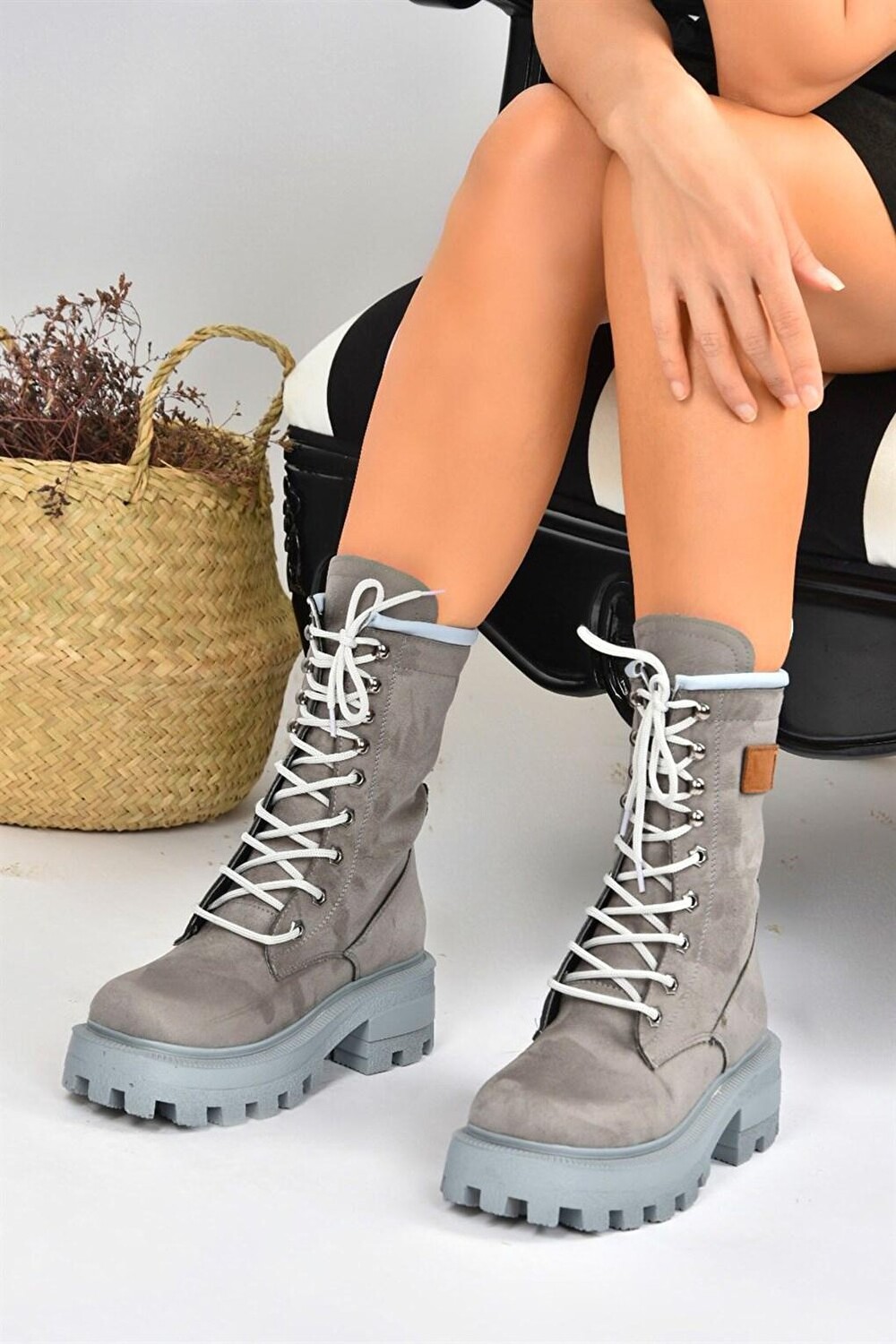

L9739160 Серые женские ботинки Fox Shoes, Серый