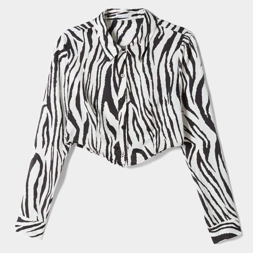 

Рубашка Bershka Long Sleeve Cropped Fitted Satin, черный/белый