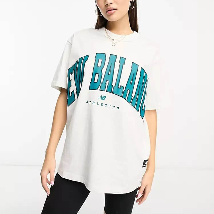 

Футболка New Balance Large Logo, серый