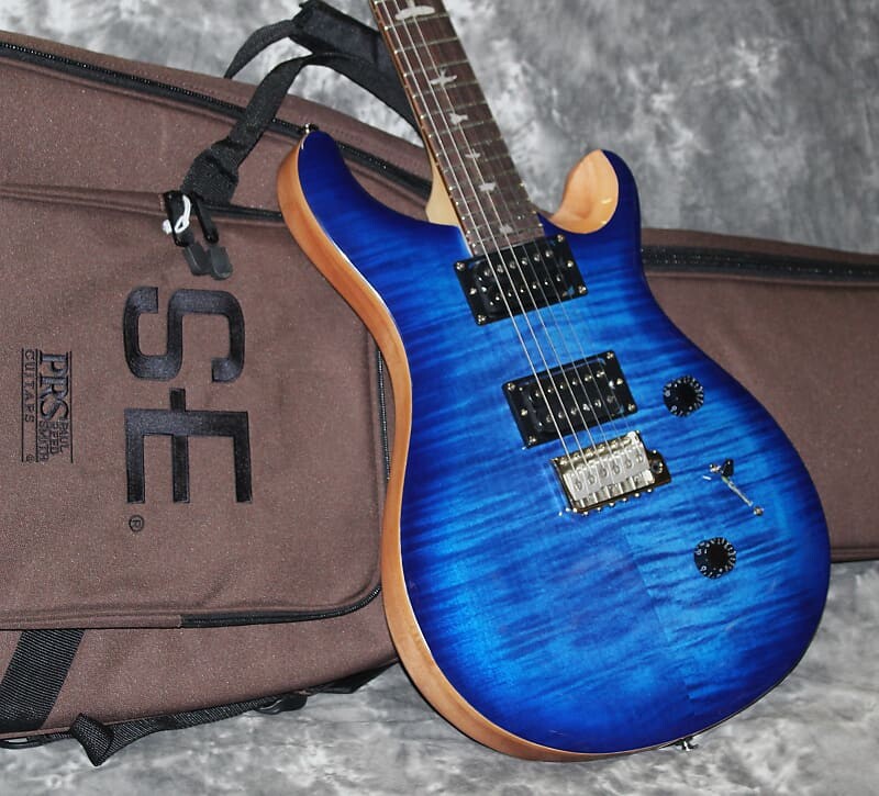 

2023 PRS - SE Custom 24 - Выцветшая синяя вспышка