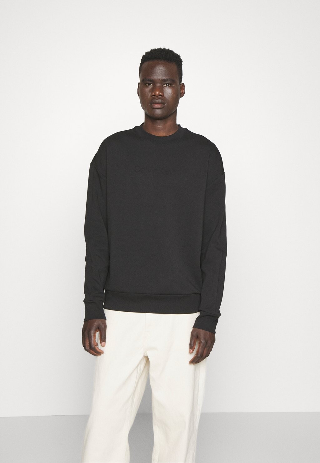 

толстовка Calvin Klein тисненый логотип COMFORT, черный