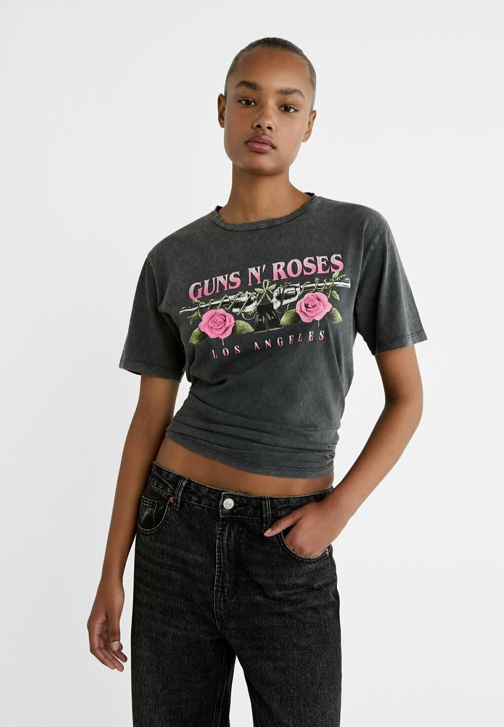 

Футболка с принтом GUNS N ROSES Stradivarius, темно-серый