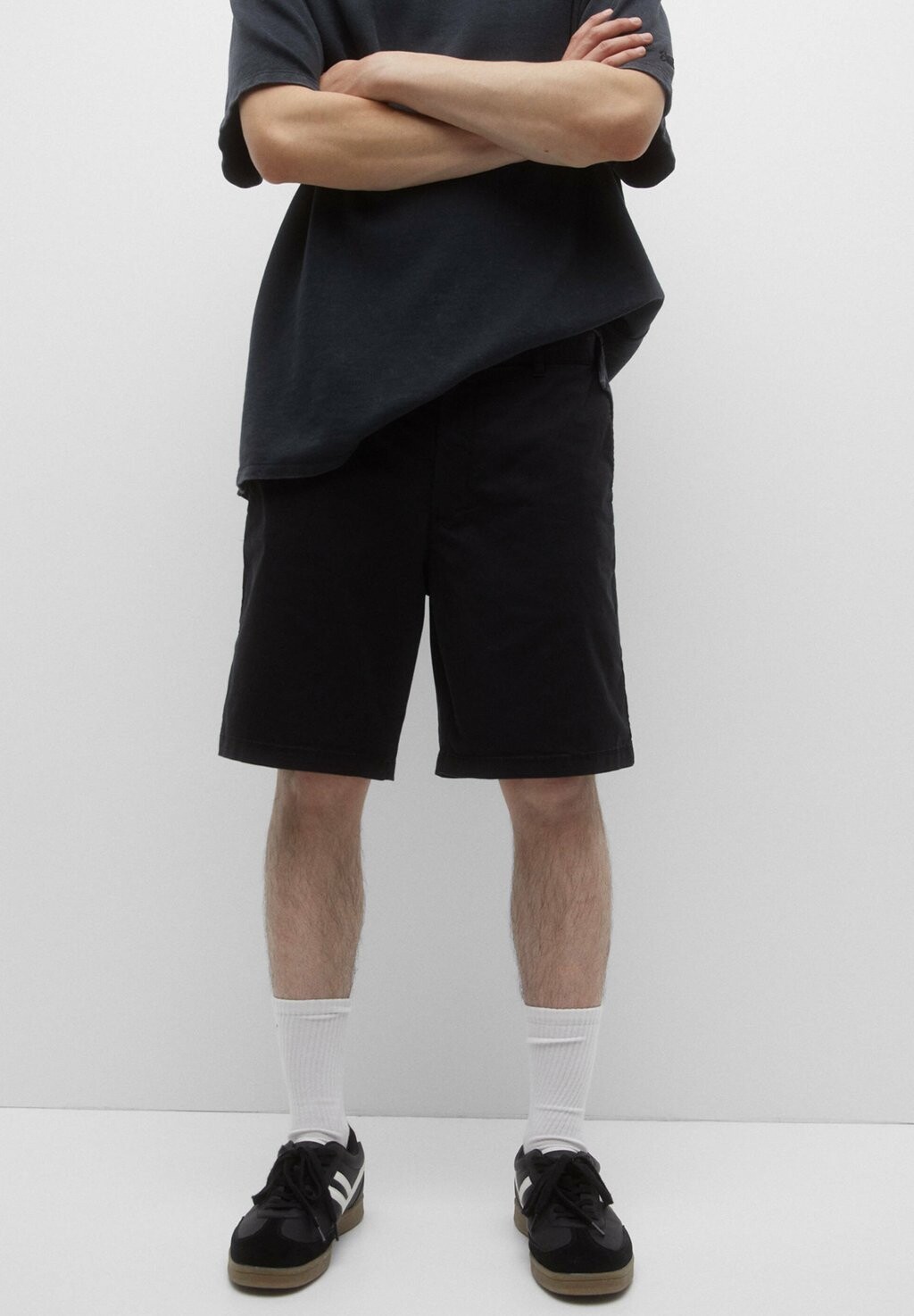 

Шорты PULL&BEAR, черные