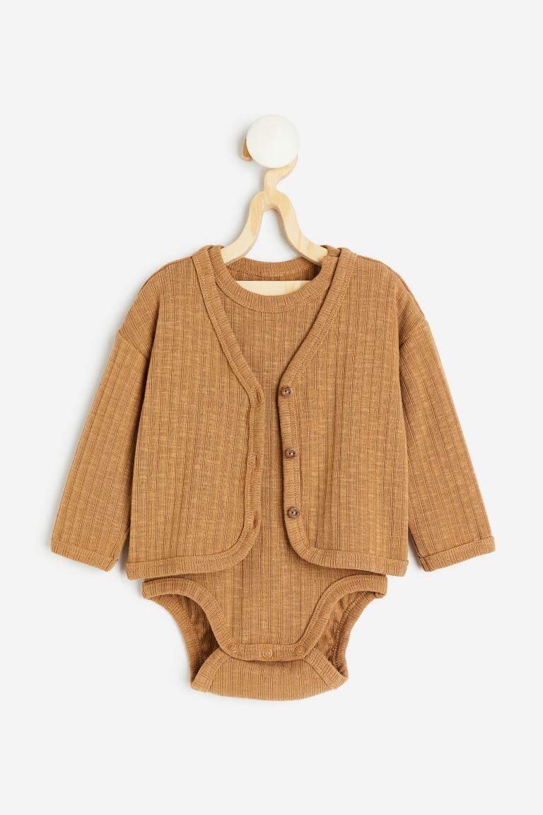 

Комплект из 2 предметов: кардиган и боди H&M
