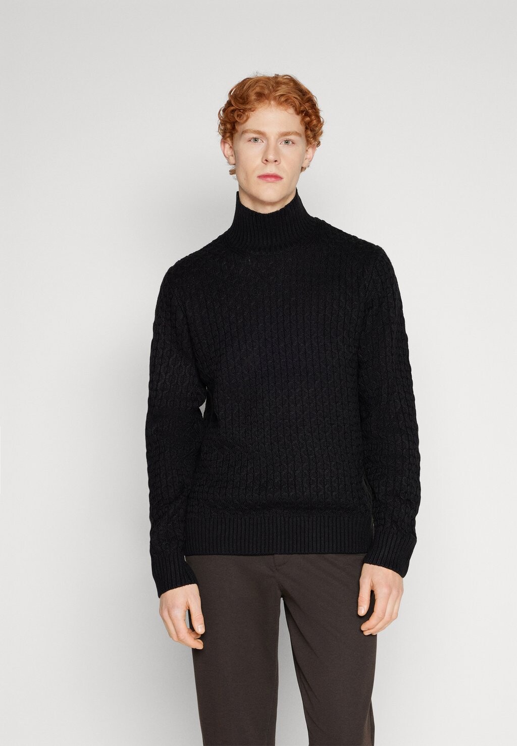 

Свитер JORCOSY CABLE HIGH NECK Jack & Jones, черный