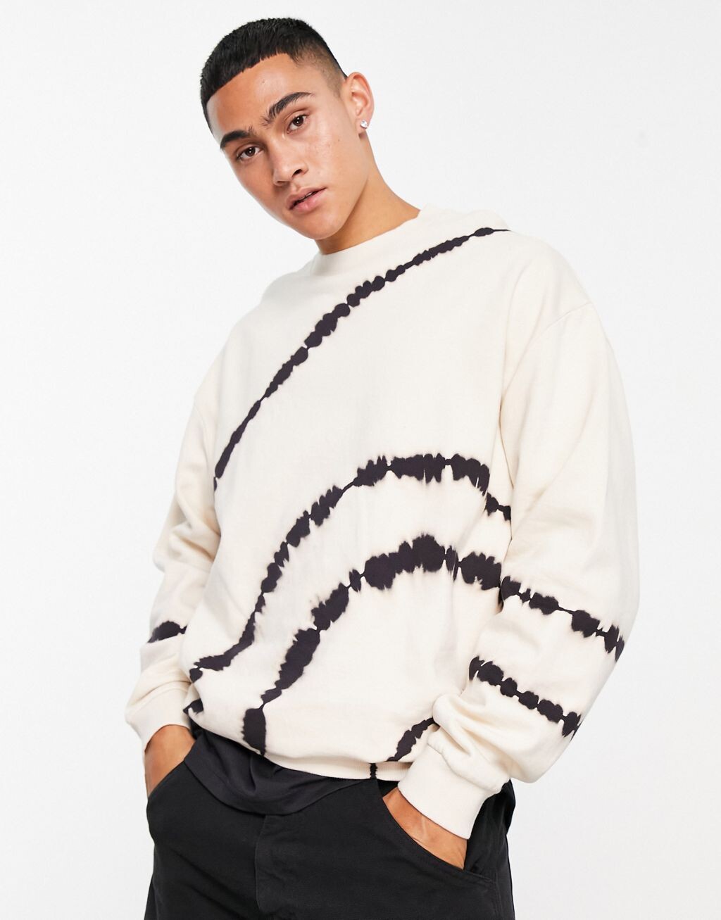 

Толстовка оверсайз в бежево-черную полоску ASOS DESIGN