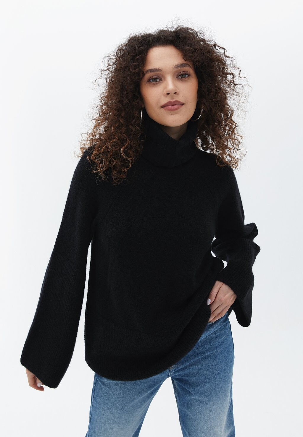 

Джемпер SOFT TOUCH LOOSE FIT OXXO, цвет black