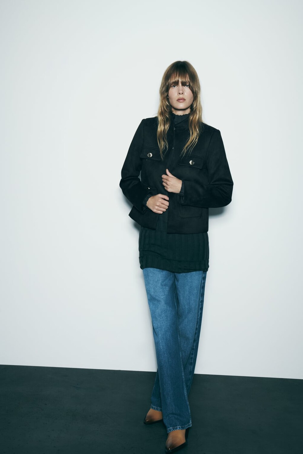 

Куртка из искусственной замши ZARA, черный