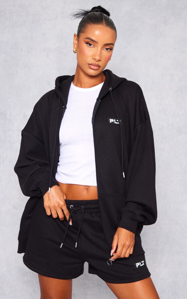 

PrettyLittleThing Черный объемный худи на молнии с логотипом
