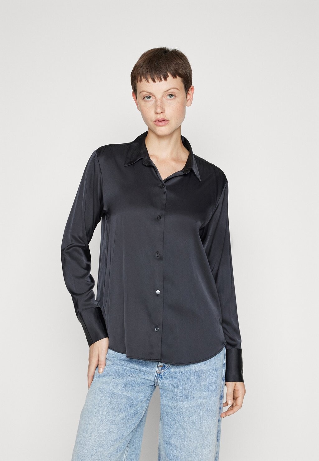

Блузка Abercrombie & Fitch RELAXED, черный