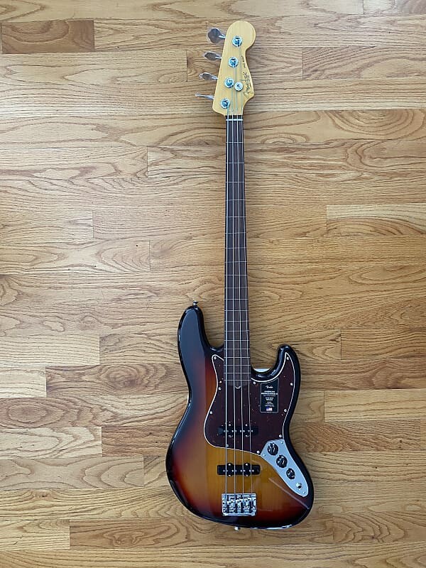 

Басс гитара Fender American Professional II Jazz Bass Fretless 2020 - Present - 3-Color Sunburst