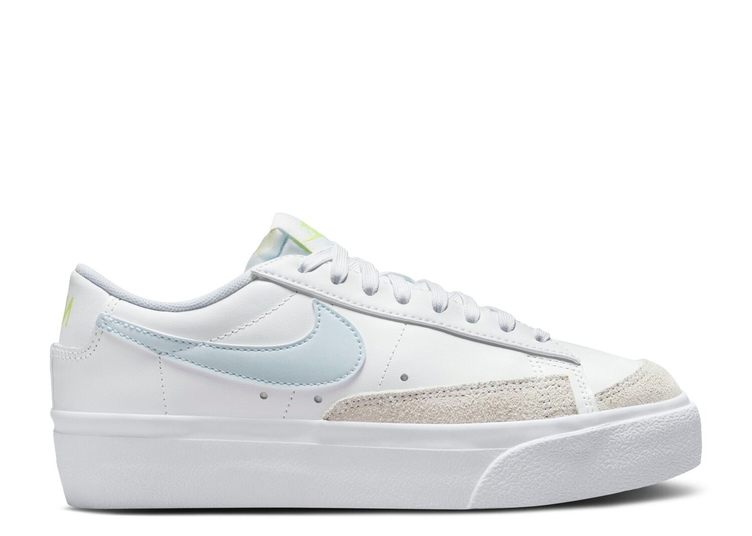 

Кроссовки Nike Wmns Blazer Low Platform 'White Blue Tint', белый