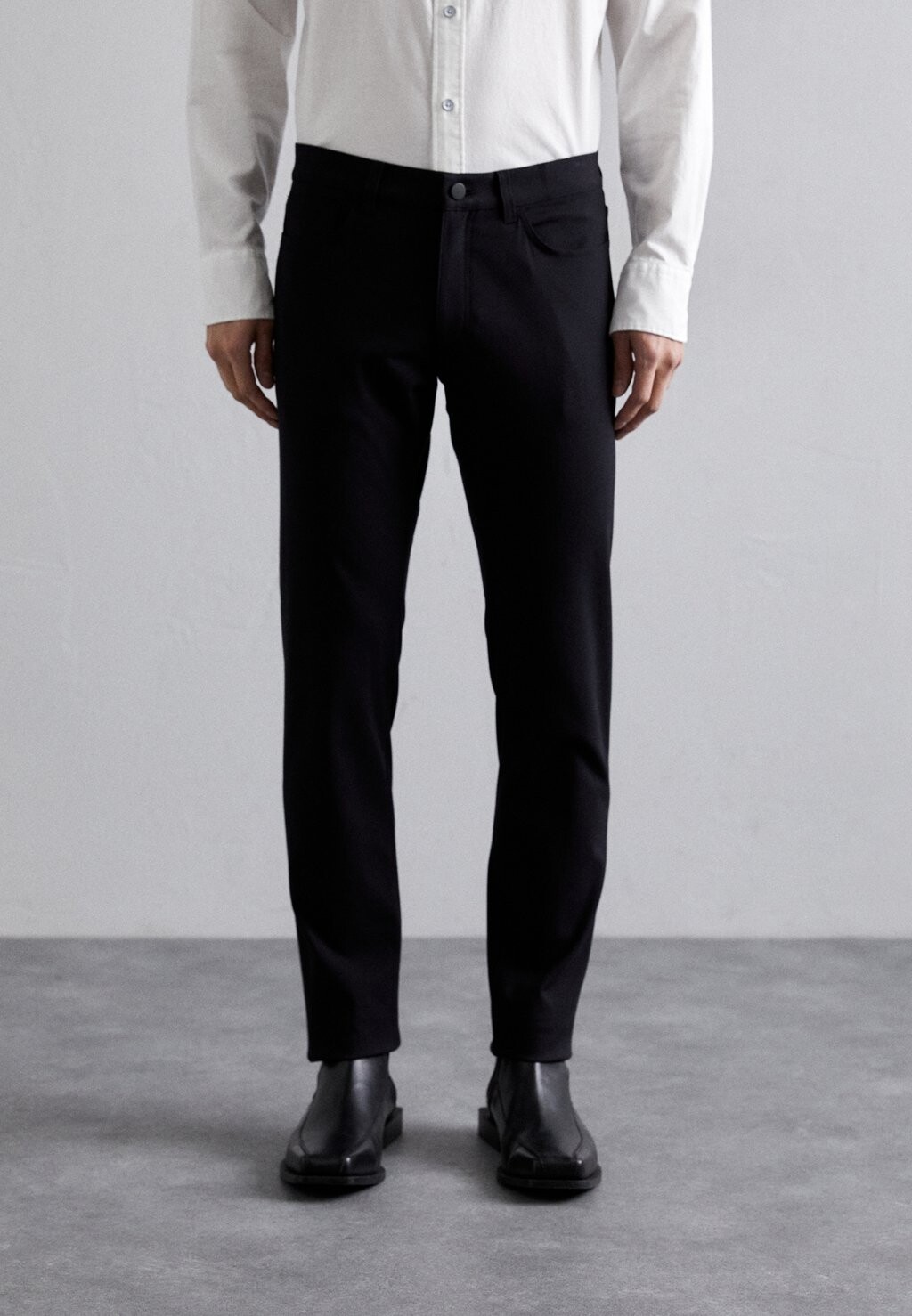 

Брюки RAFFI NEOTERIC TWILL Theory, цвет black