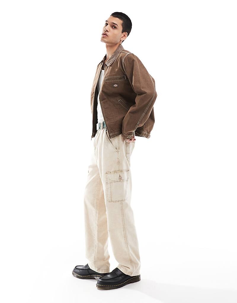 

Dickies – коричневая джинсовая куртка на подкладке