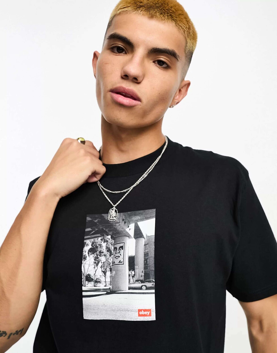 

Черная футболка Obey Urban Update, Черный