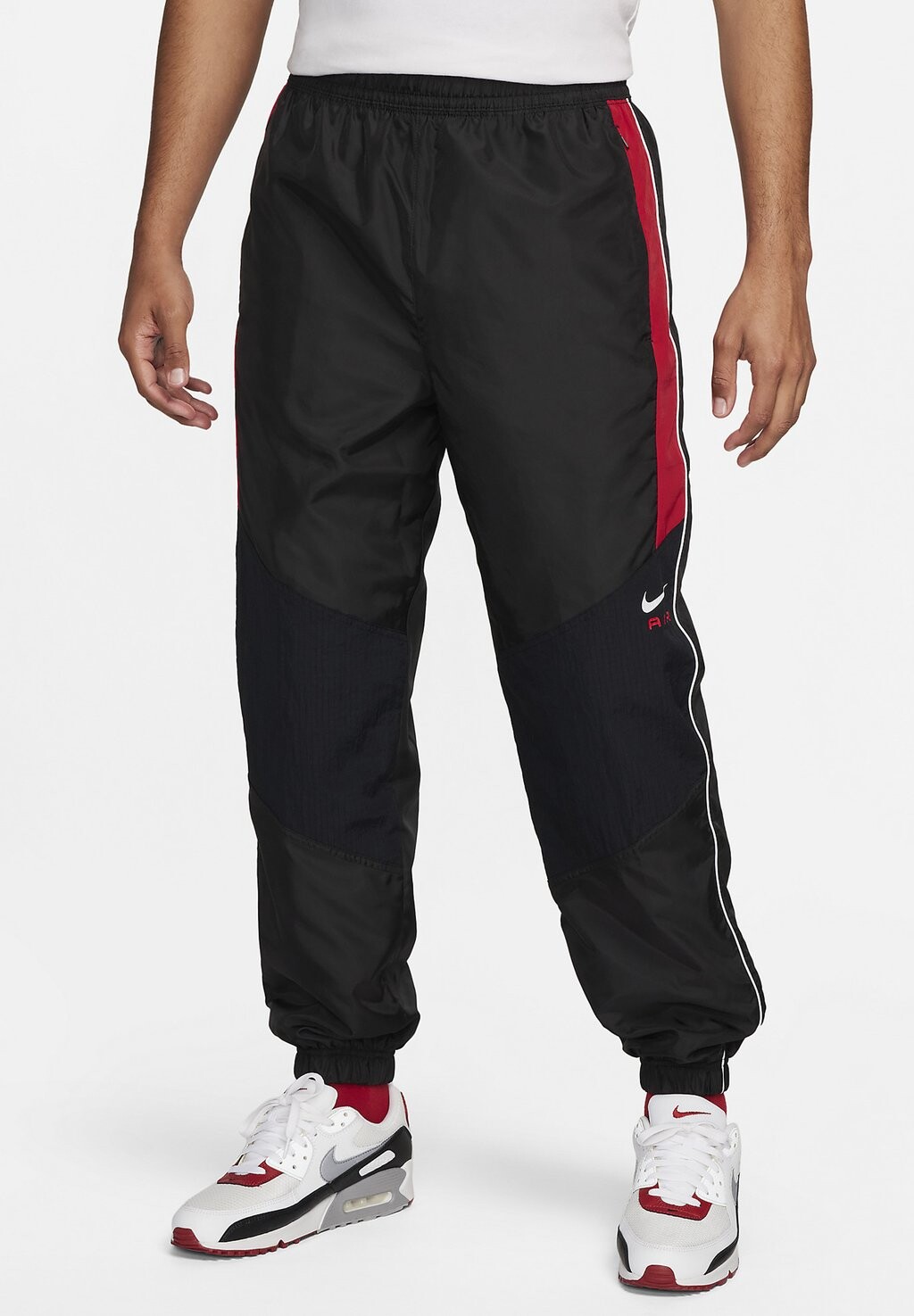 

Спортивные брюки Air Nike, цвет black black university red