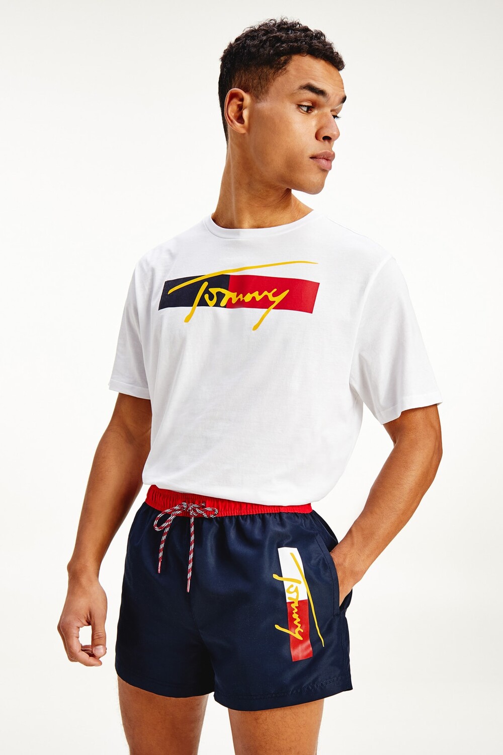 

Шорты Tommy Hilfiger, темно-синий