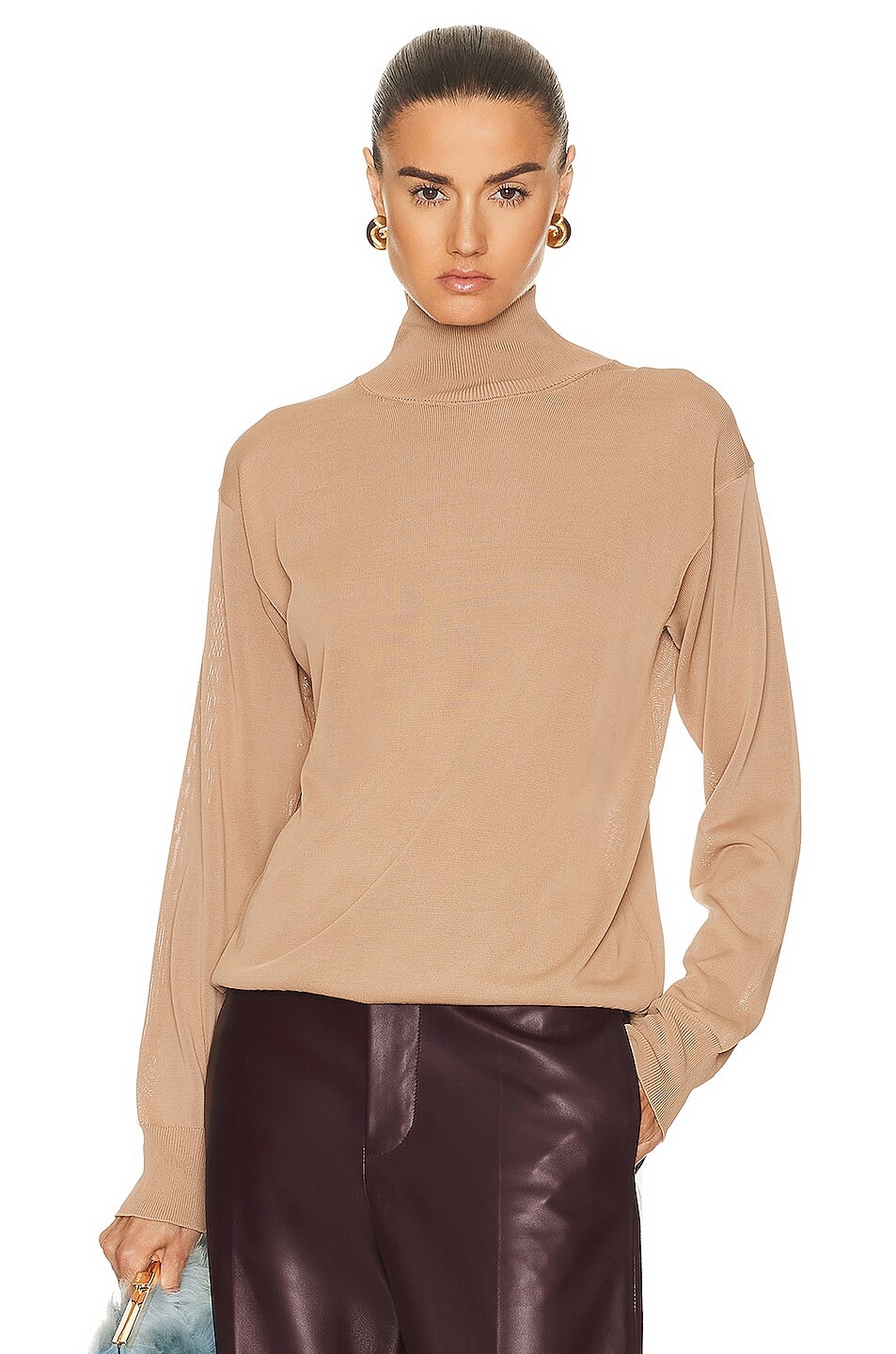 

Свитер Khaite Paco Top, цвет Almond