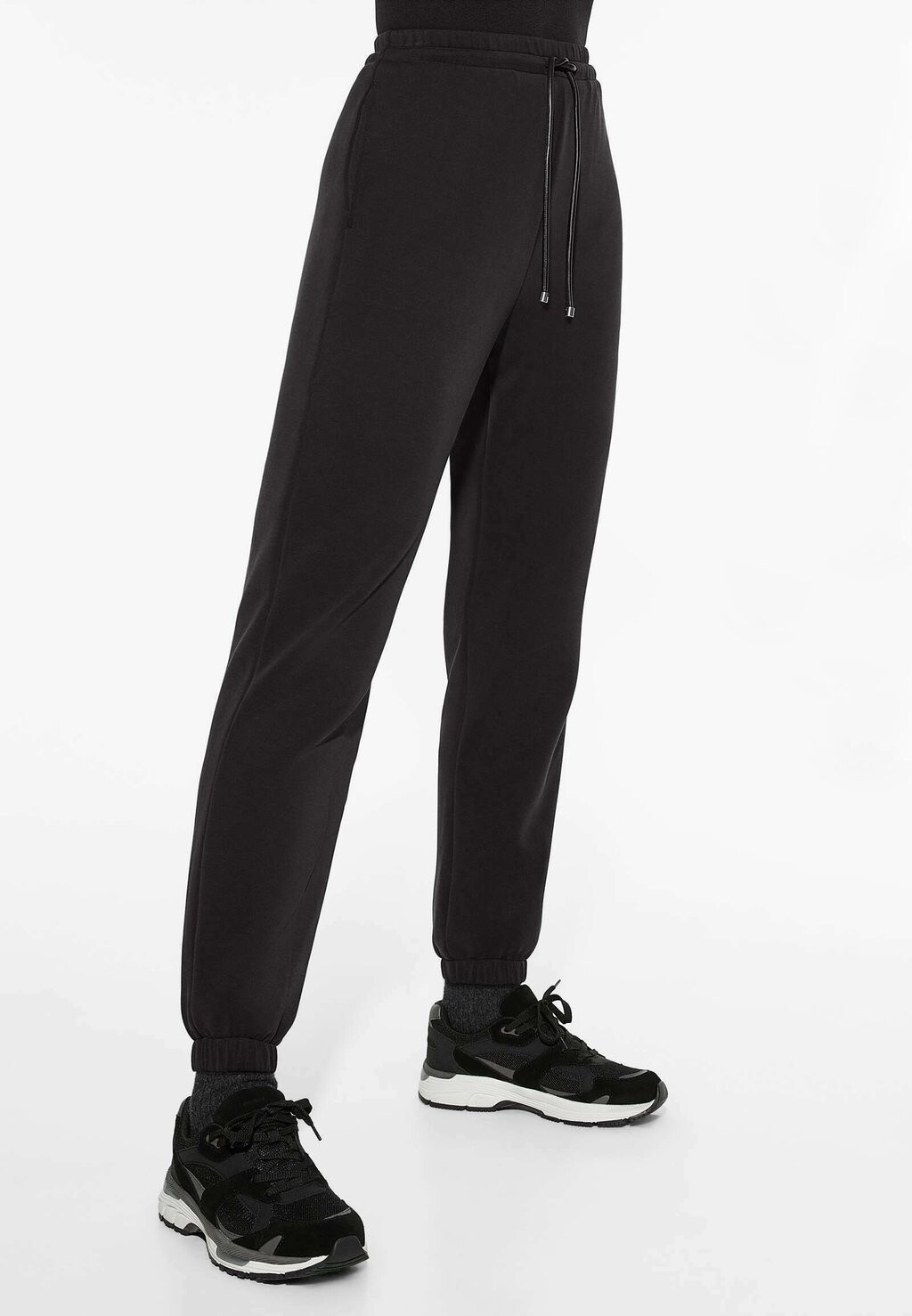 

Спортивные брюки Joggers OYSHO, черный