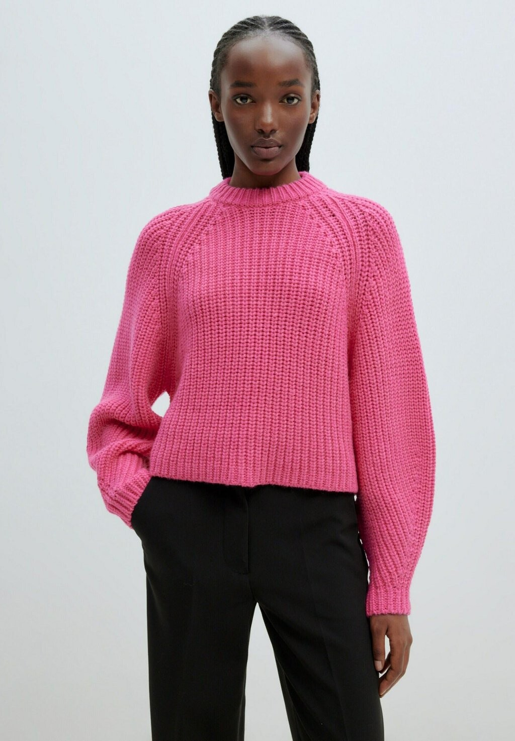 

Вязаный свитер MARTJE EDITED, цвет fuchsia