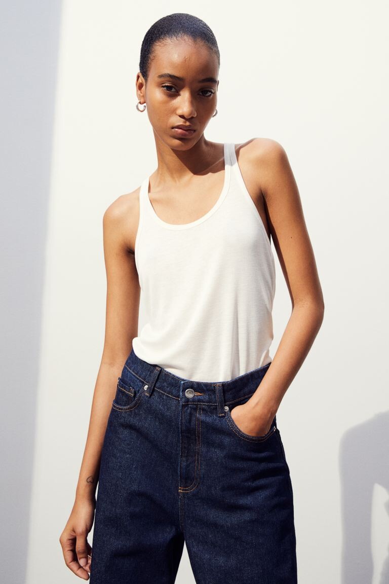 

Лиоцелловый топ без рукавов H&M