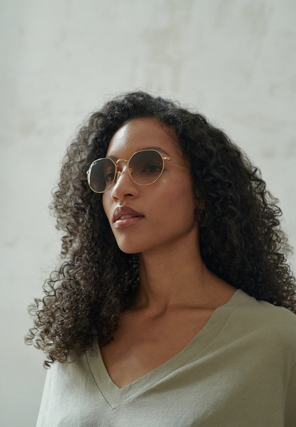 

Солнцезащитные очки Ray-Ban